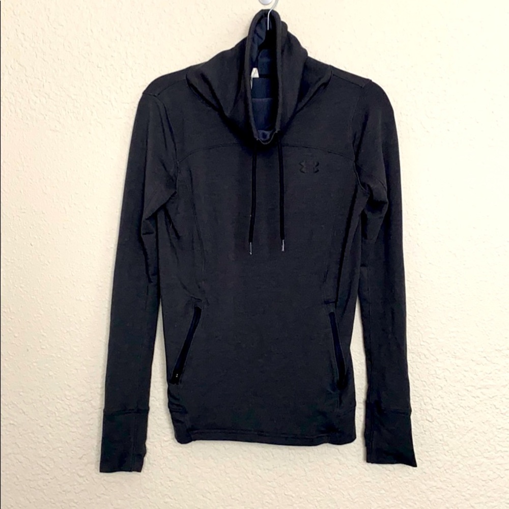 Under Armour pullover